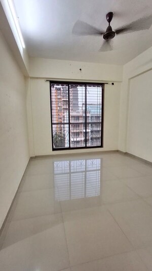 Room in 2 BHK Apartment at Ulwe Sector 5 – for Sale