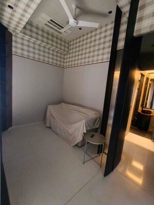 Team Area in 3 BHK Apartment at Indiabulls Sky Forest, Lower Parel – for Rent