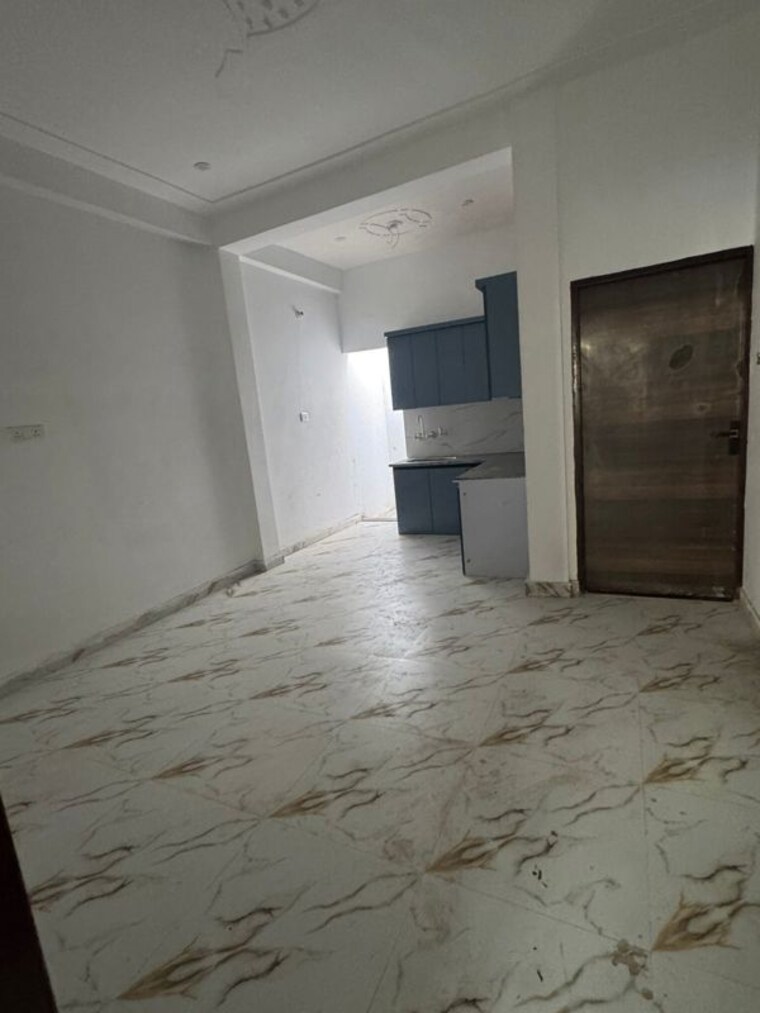 Room, paradise-aalayam-srishti-villa 3 Bedroom 100 Sq.Yd. Villa In Sector 16b Greater Noida Greater Noida 10337488