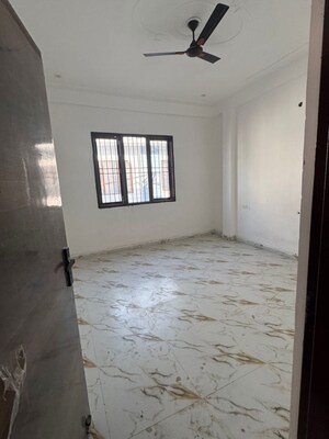 Room in 3 BHK Villa at Paradise Aalayam Srishti Villa, Sector 16b Greater Noida – for Rent