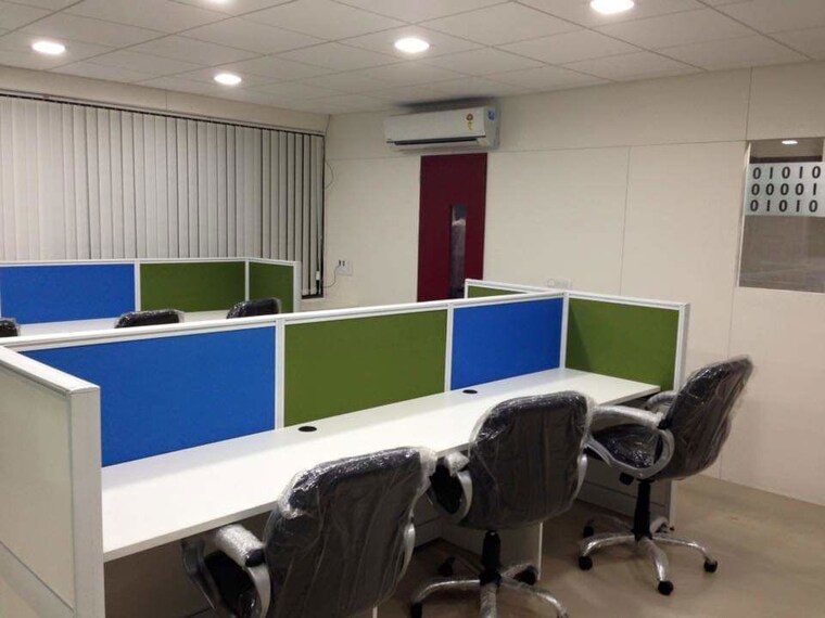 Team Area, indraprasth-corporate Commercial Office Space 1575 Sq.Ft. In Prahlad Nagar Ahmedabad 10337519