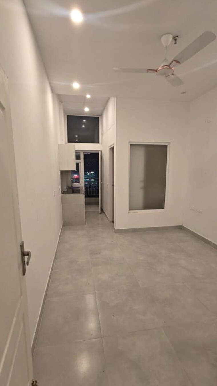 Room, supertech-eco-village-ii 3 Bedroom 1500 Sq.Ft. Apartment In Sector 16b Greater Noida Greater Noida 10337535