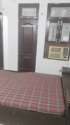 2 BHK + Pooja Room Builder Floor For Rent in Gomti Nagar
