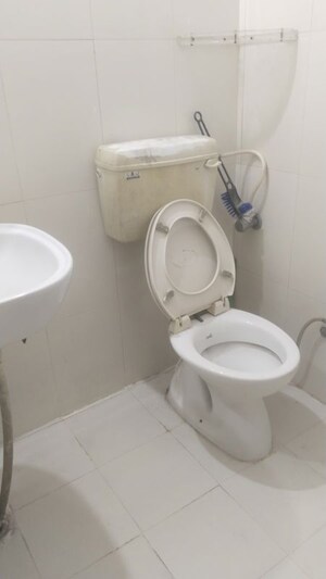 Bathroom in 2 BHK Builder Floor at Gomti Nagar – for Rent