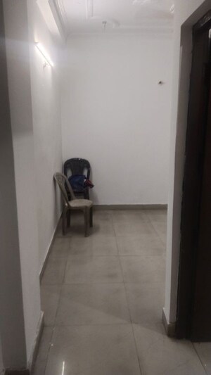 Bathroom in 2 BHK Builder Floor at Gomti Nagar – for Rent