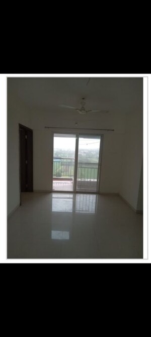 Room in 2 BHK Apartment at Anand Silver Oak, Ravet – for Rent