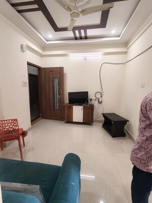 Living Room in 1 BHK Apartment at Sriram Nagar – for Rent