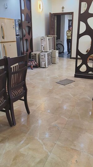 Parking in 3 BHK Apartment at Sector 18 Dwarka – for Sale