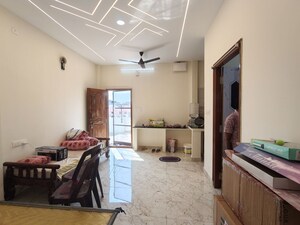 Living Room in 1 BHK Apartment at Sriram Nagar – for Rent