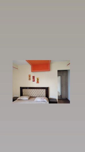 Bedroom in 4 BHK Builder Floor at Ardee City, Sector 52 – for Rent