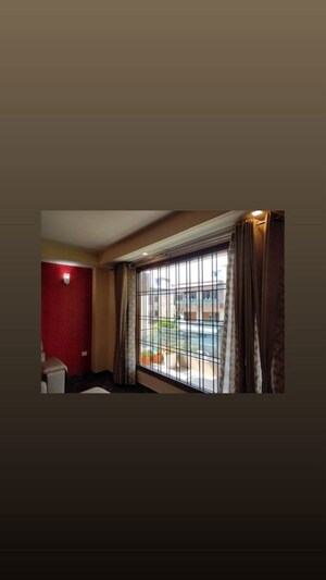 Bedroom in 4 BHK Builder Floor at Ardee City, Sector 52 – for Rent