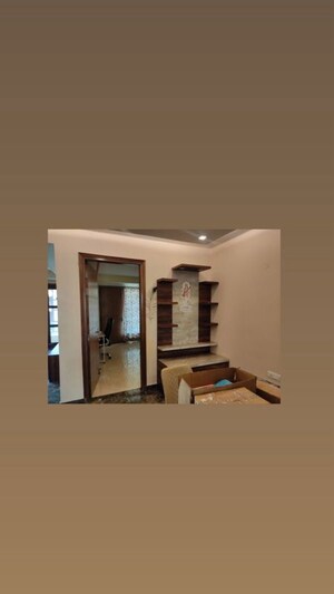 Living Room in 4 BHK Builder Floor at Ardee City, Sector 52 – for Rent