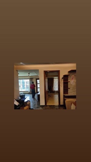 Furnished Amenities in 4 BHK Builder Floor at Ardee City, Sector 52 – for Rent