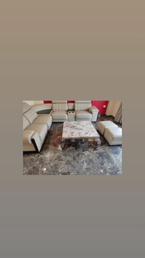 Furnished Amenities in 4 BHK Builder Floor at Ardee City, Sector 52 – for Rent