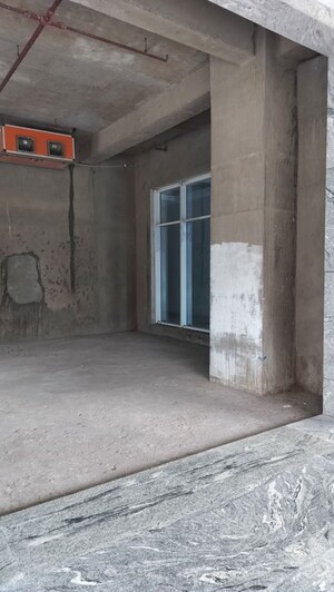 Room in  Shop at DLF Corporate Greens, Sector 74a – for Sale