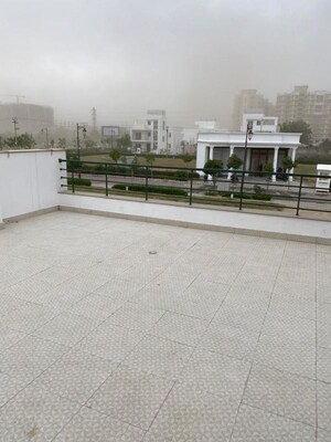 Parking in 3 BHK Villa at Central Park Flower Valley, Sohna Sector 33 – for Sale