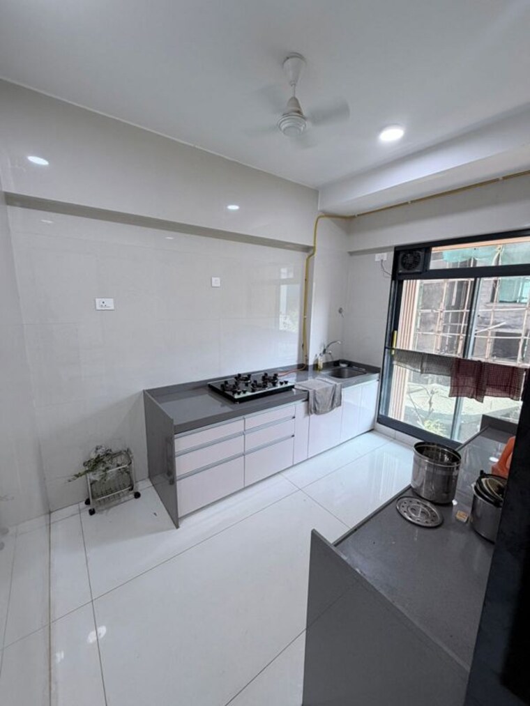 Kitchen, santacruz west 2 Bedroom 700 Sq.Ft. Apartment In Santacruz West Mumbai 10337804