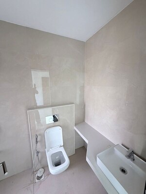 Attached Bathroom in 2 BHK Apartment at Santacruz West – for Rent