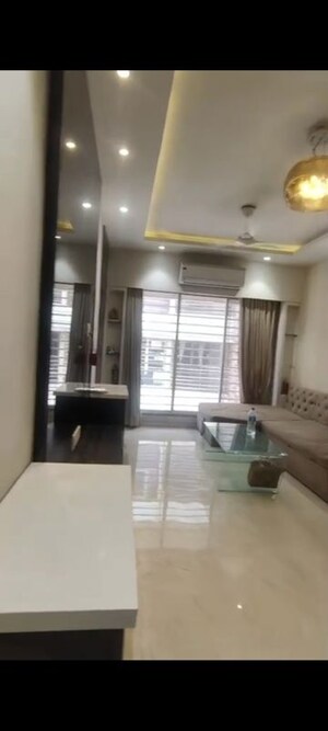 2 BHK Apartment For Rent in Samrat CHS Santacruz, Santacruz West