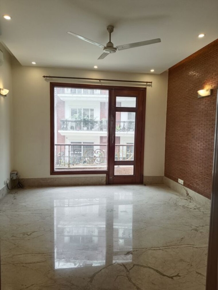 Room, vasant vihar 4 Bedroom 4700 Sq.Ft. Apartment In Vasant Vihar Delhi 10337821
