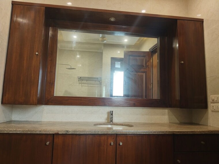 Other, vasant vihar 4 Bedroom 4700 Sq.Ft. Apartment In Vasant Vihar Delhi 10337821