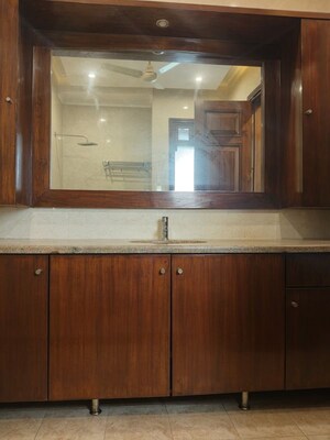  4 BHK Apartment at Vasant Vihar – for Rent