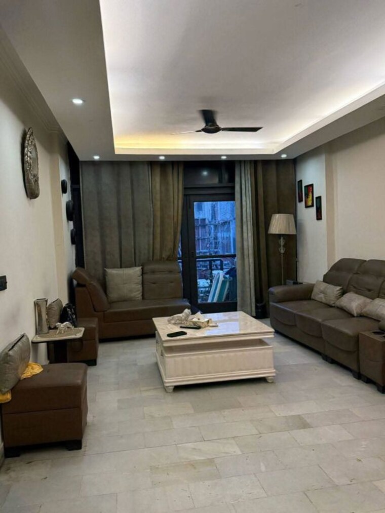 Living Room, kailash hills 3 Bedroom 1600 Sq.Ft. Builder Floor In Kailash Hills Delhi 10337848