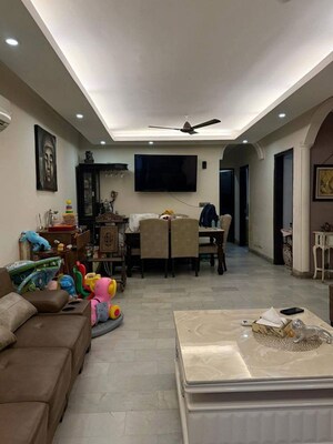 3 BHK Builder Floor For Rent in Kailash Hills