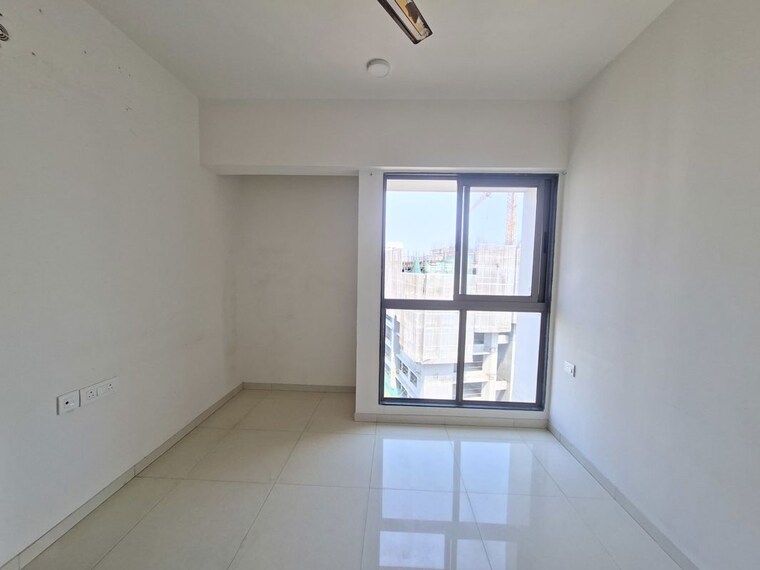 Master Bedroom, runwal-eirene 2 Bedroom 570 Sq.Ft. Apartment In Balkum Pada Thane 10337843