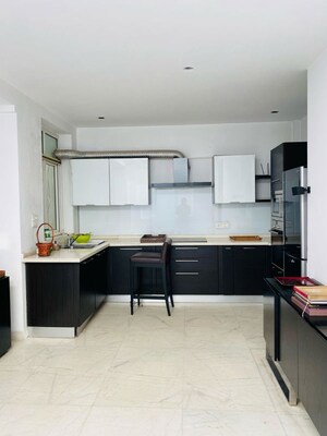 Kitchen in 1 BHK Apartment at Safdarjung Enclave – for Rent