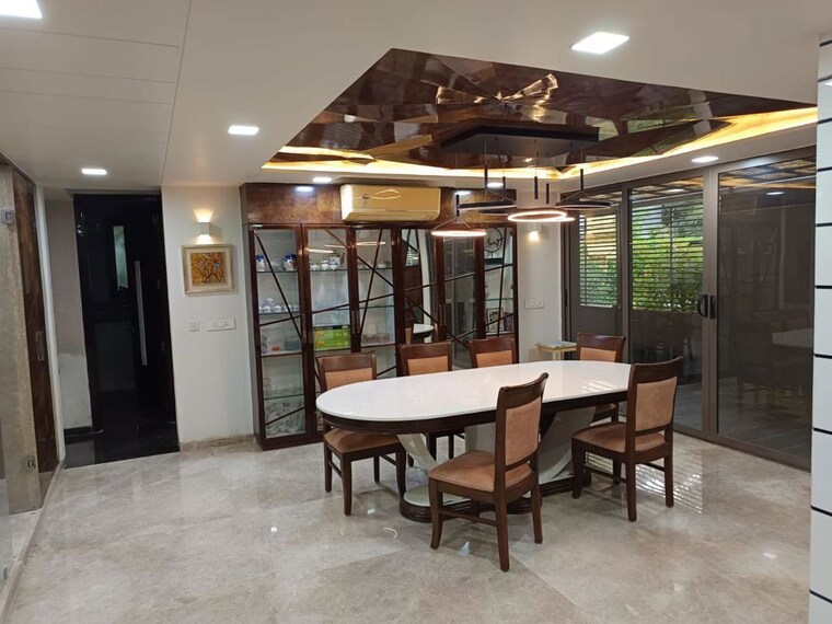 Gym, science city 4 Bedroom 911 Sq.Yd. Villa In Science City Ahmedabad 10337964