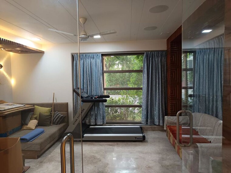 Living Room, science city 4 Bedroom 911 Sq.Yd. Villa In Science City Ahmedabad 10337964