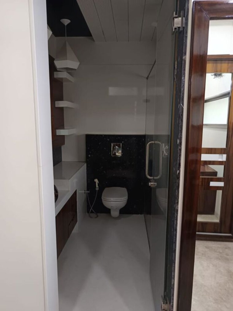 Bathroom, science city 4 Bedroom 911 Sq.Yd. Villa In Science City Ahmedabad 10337964