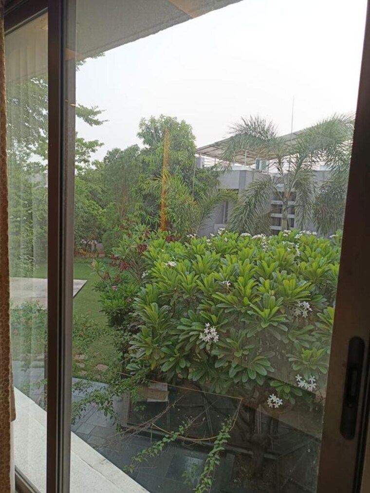 Balcony, science city 4 Bedroom 911 Sq.Yd. Villa In Science City Ahmedabad 10337964