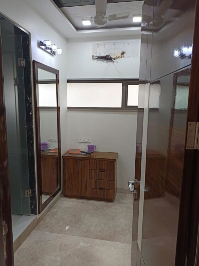 Room, science city 4 Bedroom 911 Sq.Yd. Villa In Science City Ahmedabad 10337964