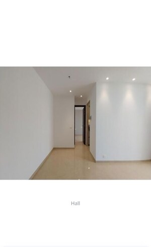 Room in 2 BHK Apartment at Hiranandani Highland, Powai – for Sale