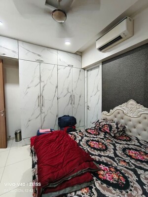 Bedroom in 3 BHK Apartment at Shapoorji Pallonji Vicinia, Powai – for Rent