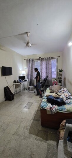 1 BHK + Pooja Room Apartment For Sale in Lunkad Plaza