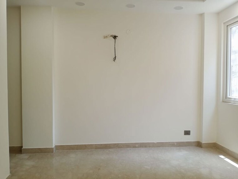 Room, east of kailash 3 Bedroom 1125 Sq.Ft. Builder Floor In East Of Kailash Delhi 10337965
