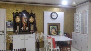  2 BHK Apartment at Pride Park Royale, Andheri East – for Rent