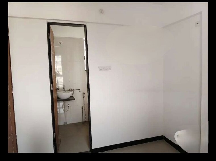 Room, vishrantwadi 2 Bedroom 1000 Sq.Ft. Apartment In Vishrantwadi Pune 10337954