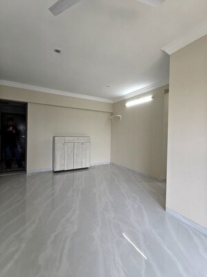 Room in 1 BHK Apartment at Vision Heights, Jogeshwari West – for Rent