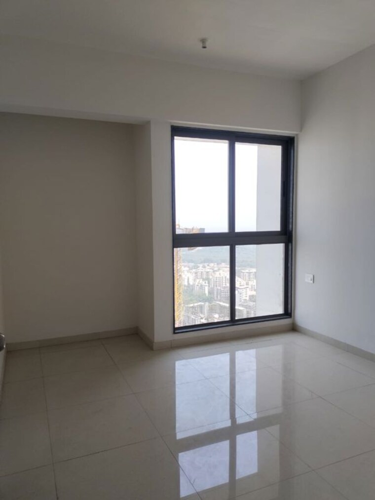 Room, runwal-eirene 1.5 Bedroom 550 Sq.Ft. Apartment In Balkum Pada Thane 10338022