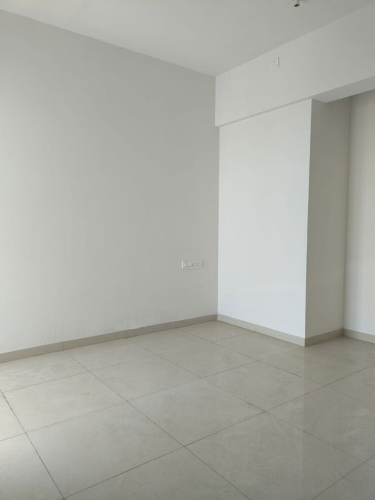 Room, runwal-eirene 1.5 Bedroom 550 Sq.Ft. Apartment In Balkum Pada Thane 10338022