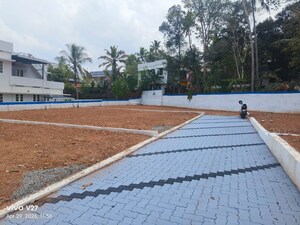   Plot at Ambalamukku – for Sale