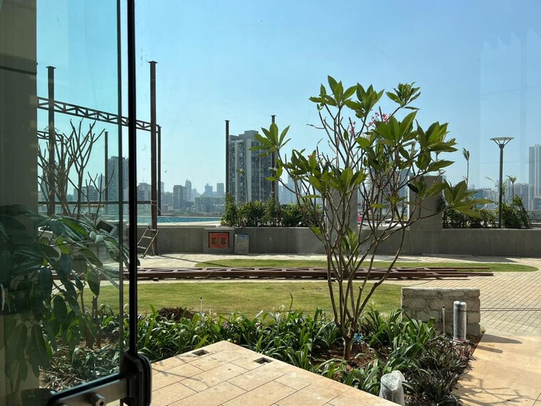 Balcony, piramal-aranya-arav 2 Bedroom 778 Sq.Ft. Apartment In Byculla Mumbai 10338007