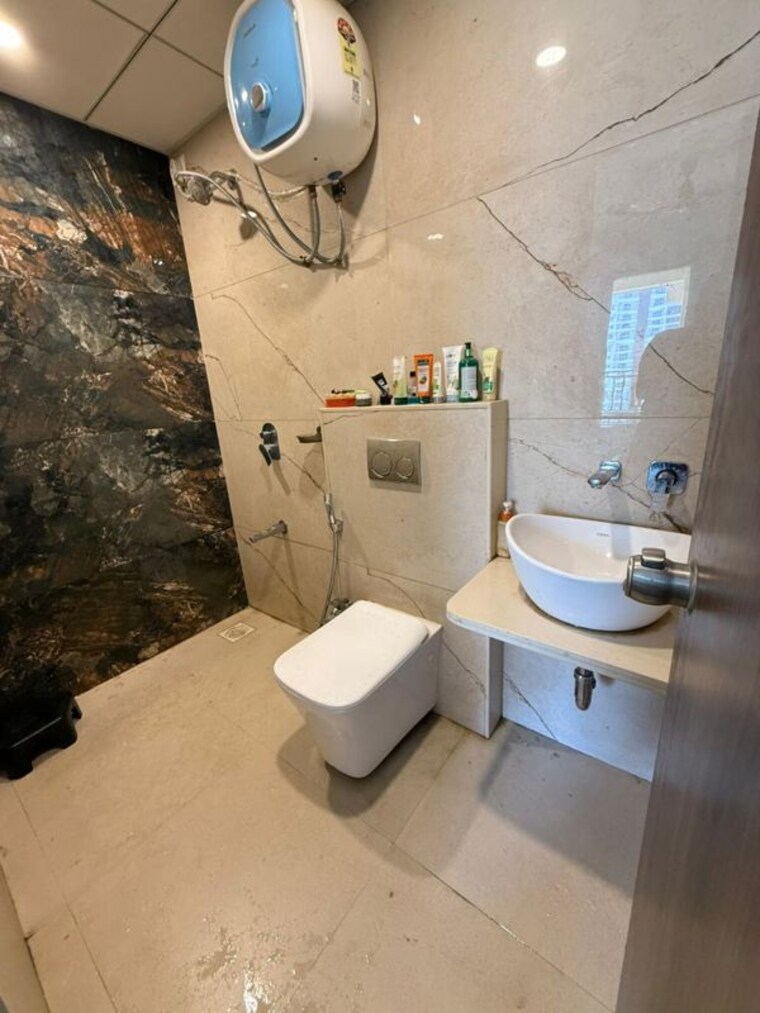 Bathroom, aastha-legacy-avenue 2 Bedroom 720 Sq.Ft. Apartment In Wakad Pune 10338044