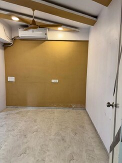 2 BHK + Pooja Room Apartment For Rent in Khar West