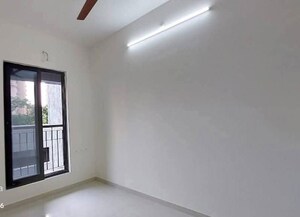 Room in 1 BHK Apartment at Dosti Desire, Brahmand – for Rent