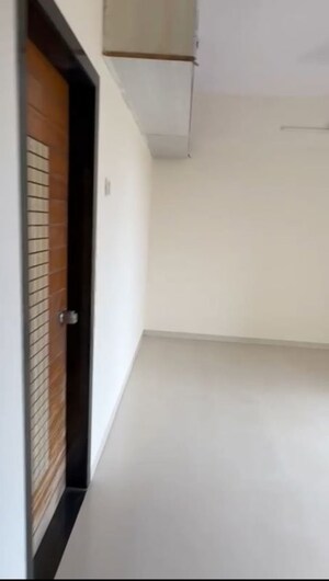 Room in 3 BHK Apartment at Nerul – for Rent